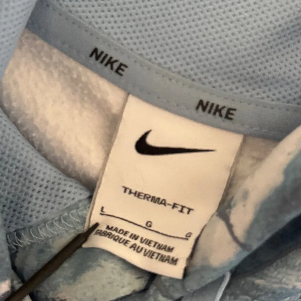 Nike therma fit